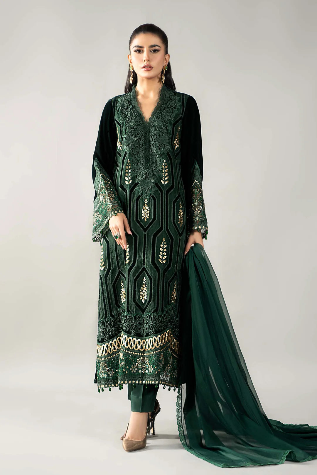 M B original 3 piece stitched_4059 Pakistani winter dress