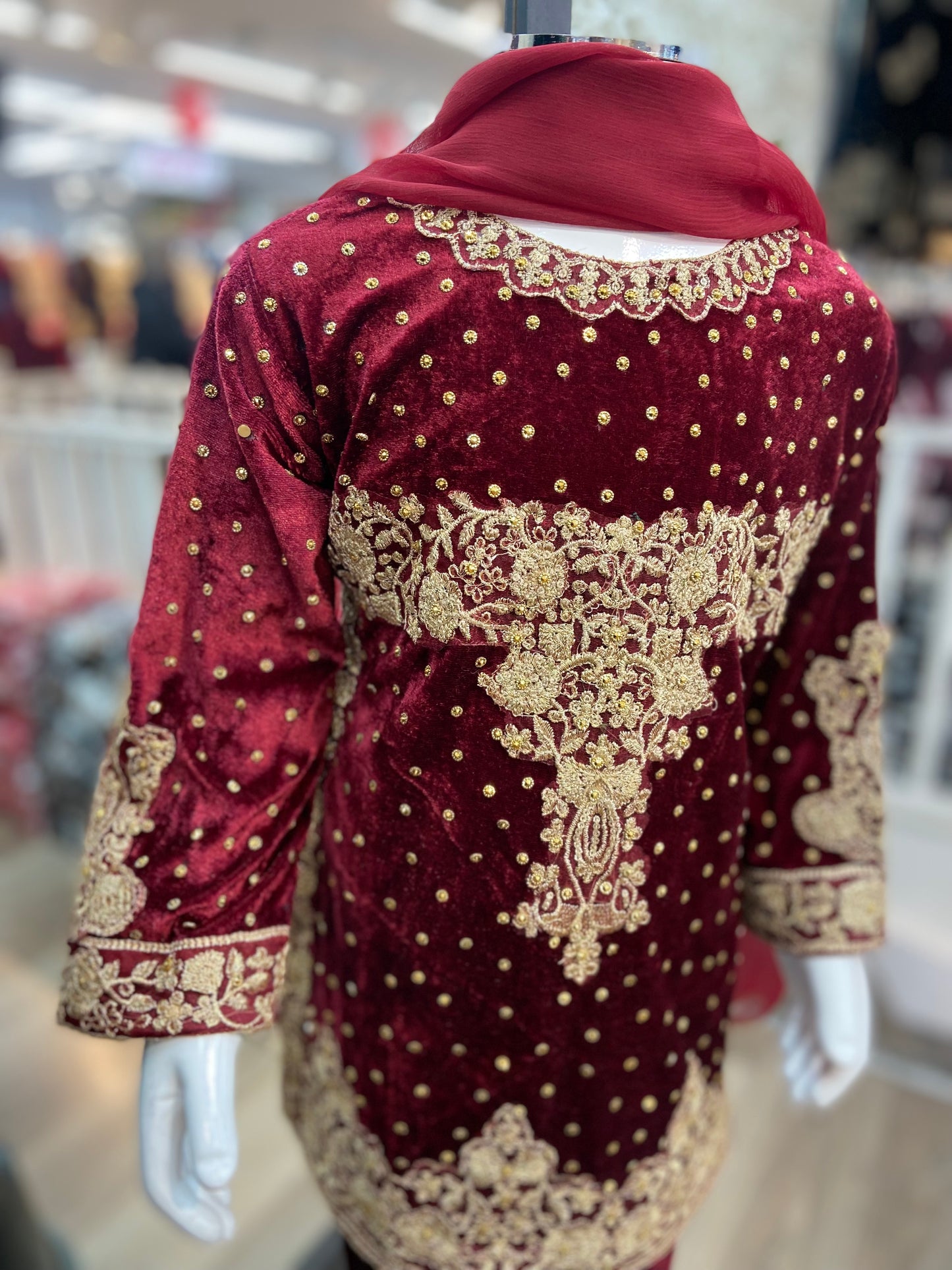 Brit Valvet 3 piece _3029 Mehroon ladies and kids B5