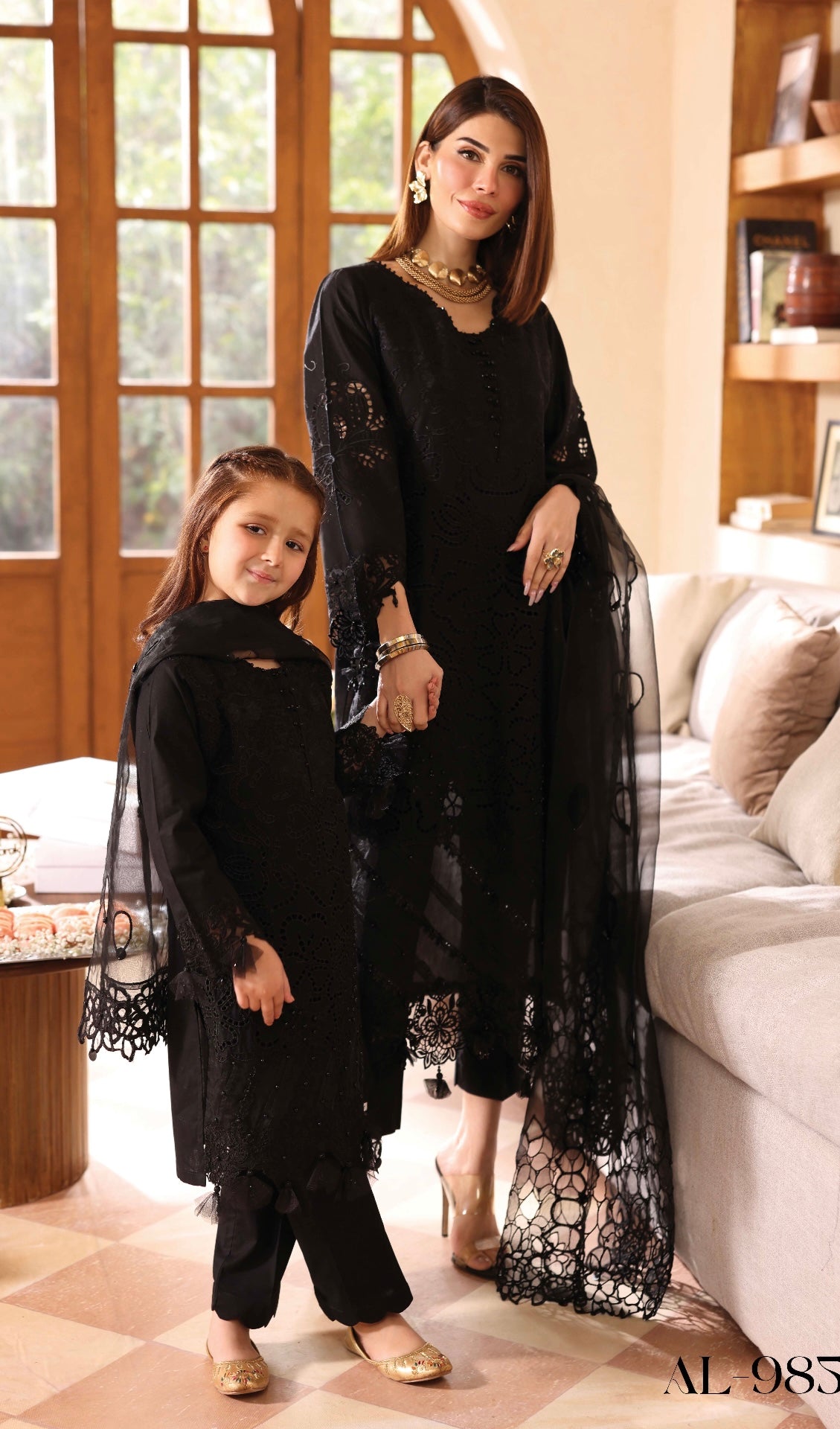 Simrans Lamhey Mother and Daughter 3 piece_10052 B107