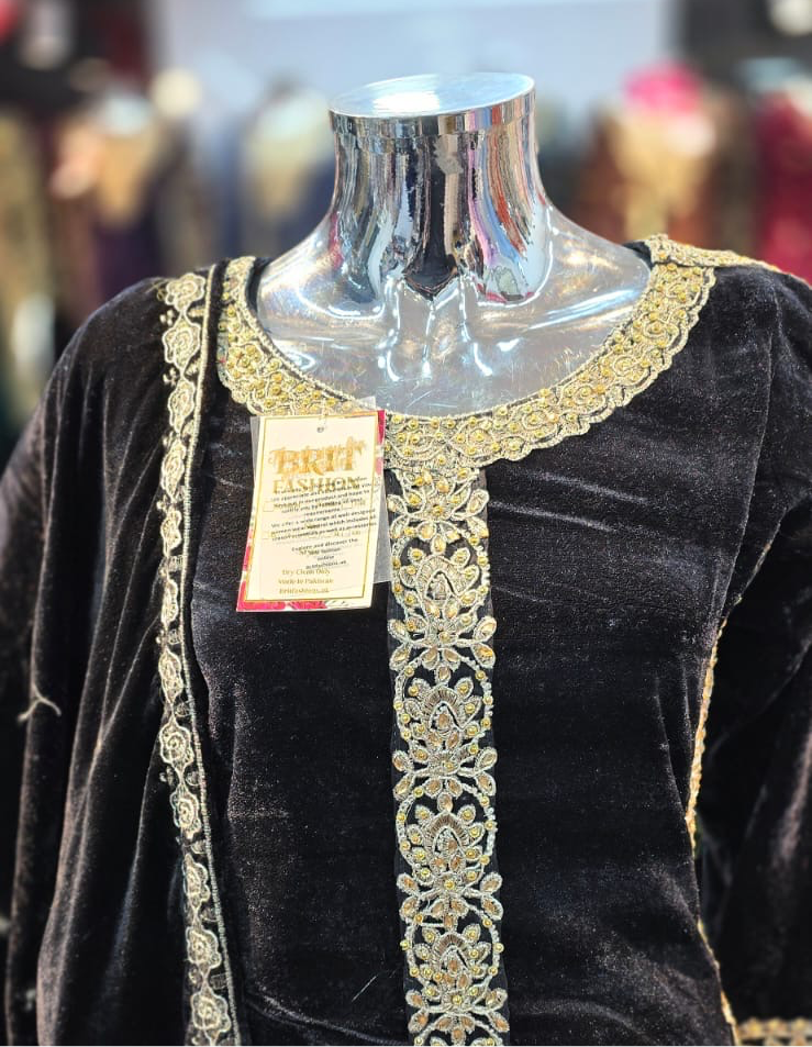 Brit 3 piece velvet_6019 Pakistani ladies suit black B15