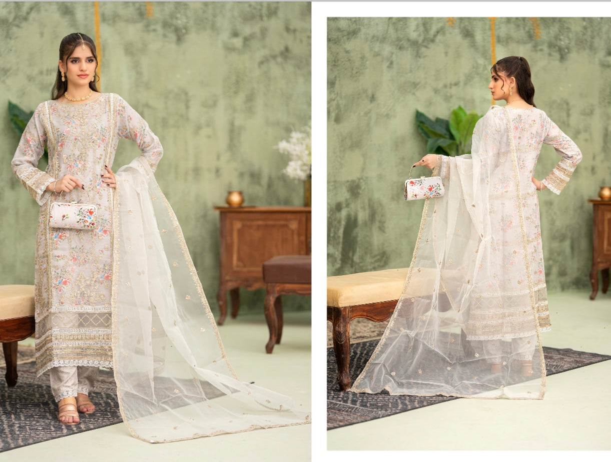 Brit 3 piece luxury organza_81042 Pakistani ladies suit B235