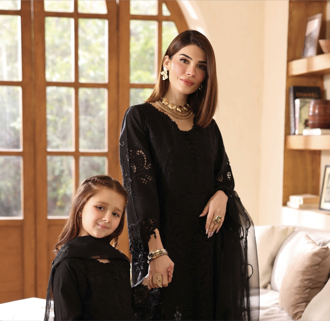 Simrans Lamhey Mother and Daughter 3 piece_10052 B107