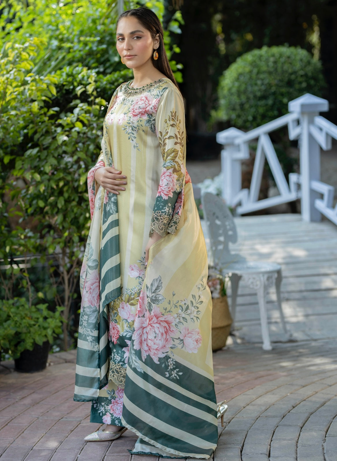 Brit 3 piece silk_100280 ladies suit B155