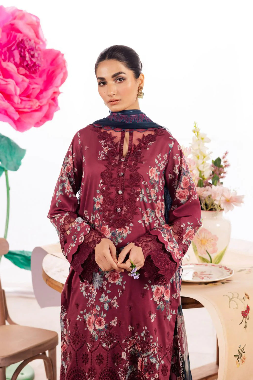 Iznik Designer_1576 Pakistani ladies suit IZ1