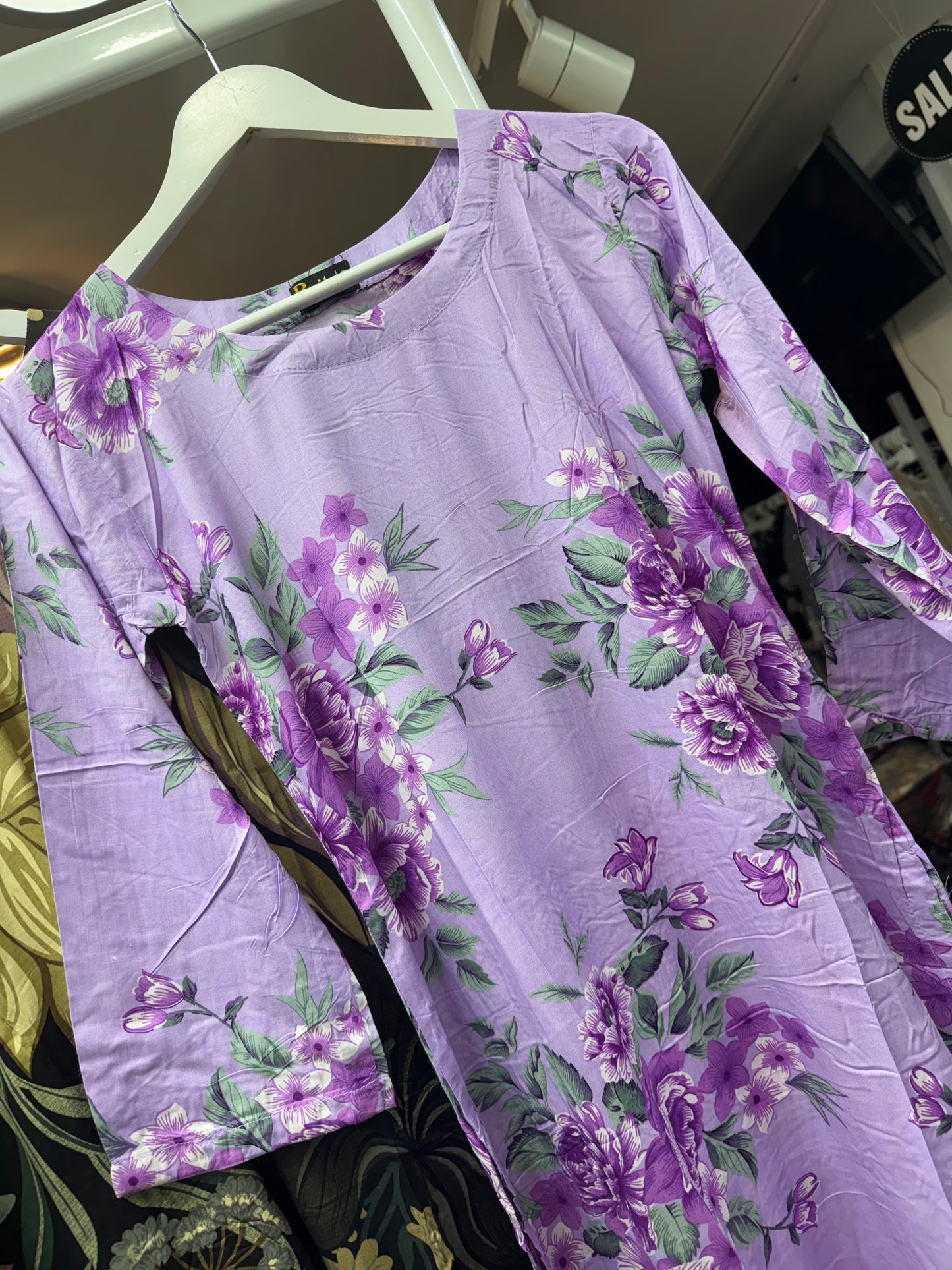 M print inspired linen 3 piece_4038 Pakistani suits for ladies B261