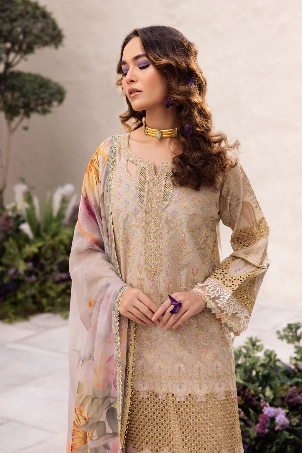 Iznik designer_1570 Pakistani ladies suit IZ1