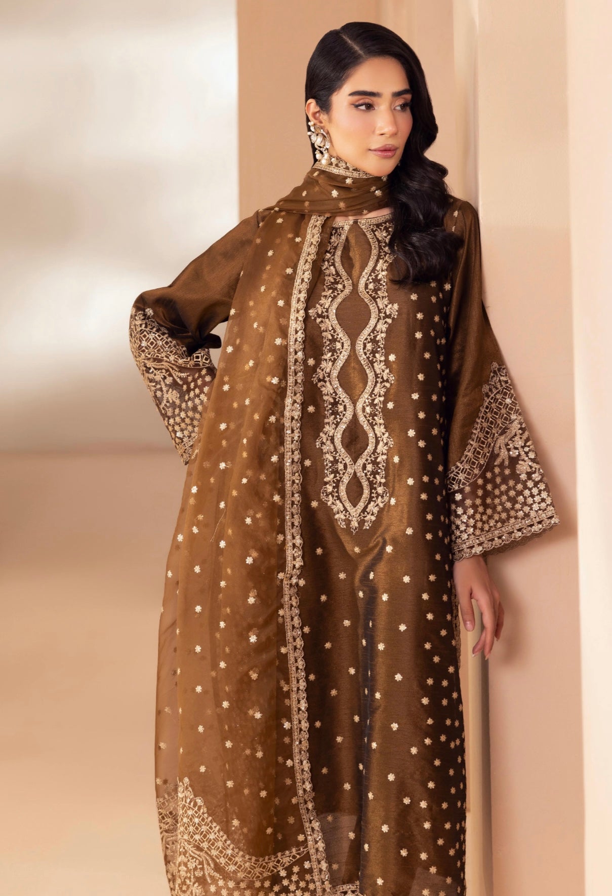Simrans 3 piece silk_100210 Pakistani ladies suit B136