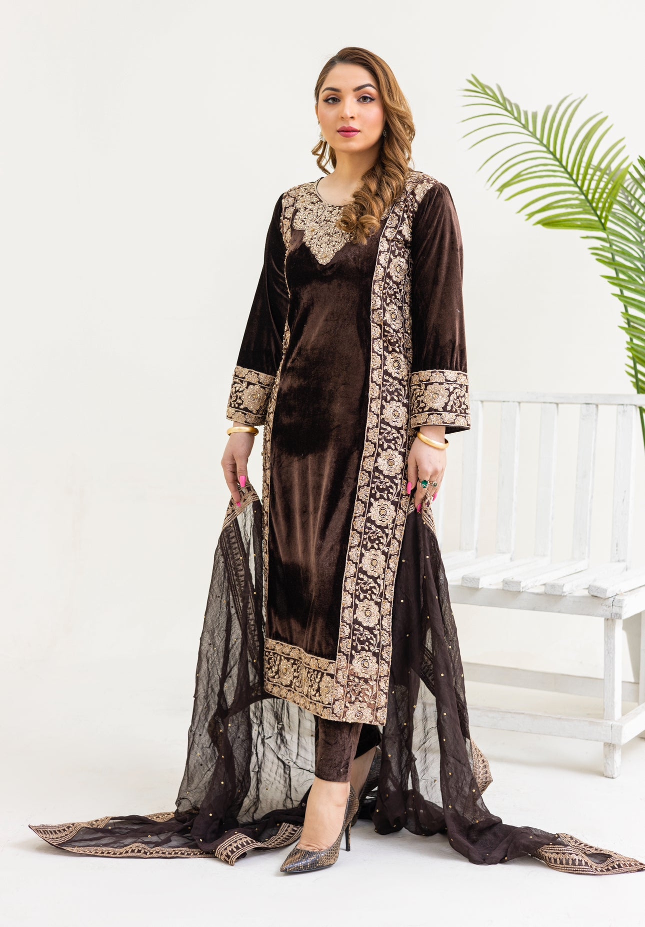 Brit 3 piece velvet wear_3011 brown B10