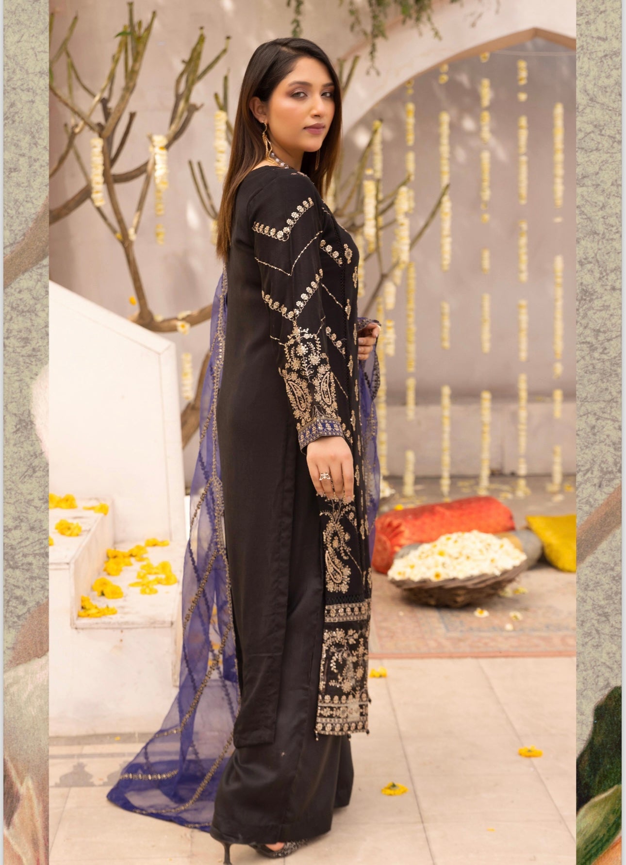 Simrans 3 piece lux wedding wear_100179 Pakistani ladies suit B131