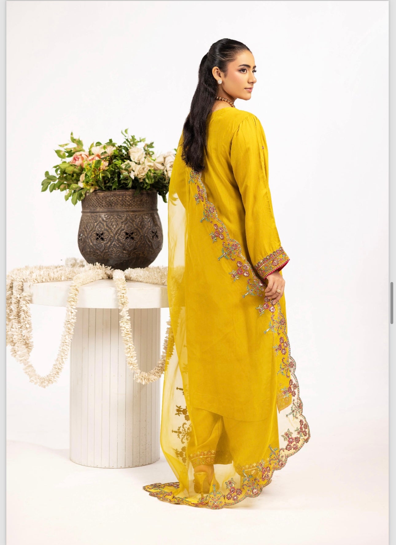 Simrans 3 piece luxury viscose_81042 Pakistani ladies suit B253