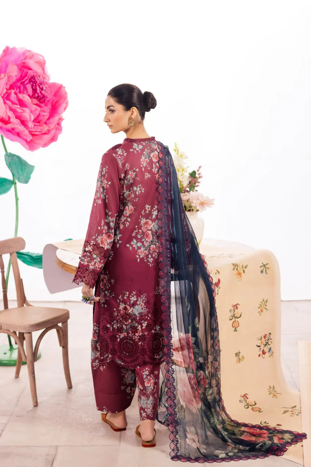 Iznik Designer_1576 Pakistani ladies suit IZ1