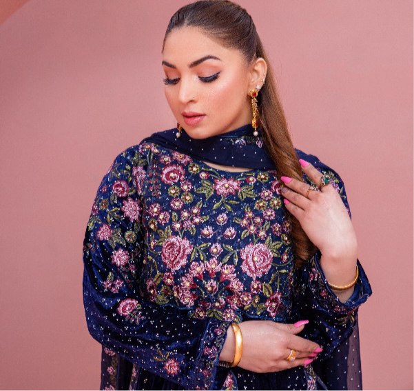 Brit 3 piece velvet_5012 Pakistani ladies suit navy B4