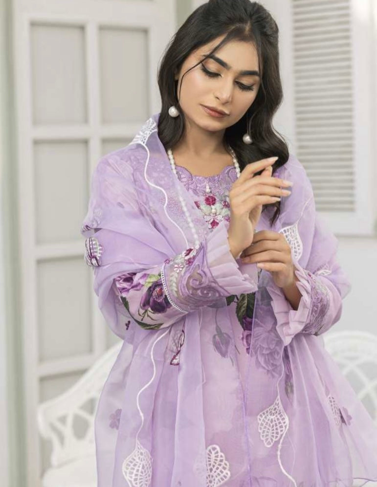 Simrans 3 piece linen_6083 Pakistani ladies suit B38