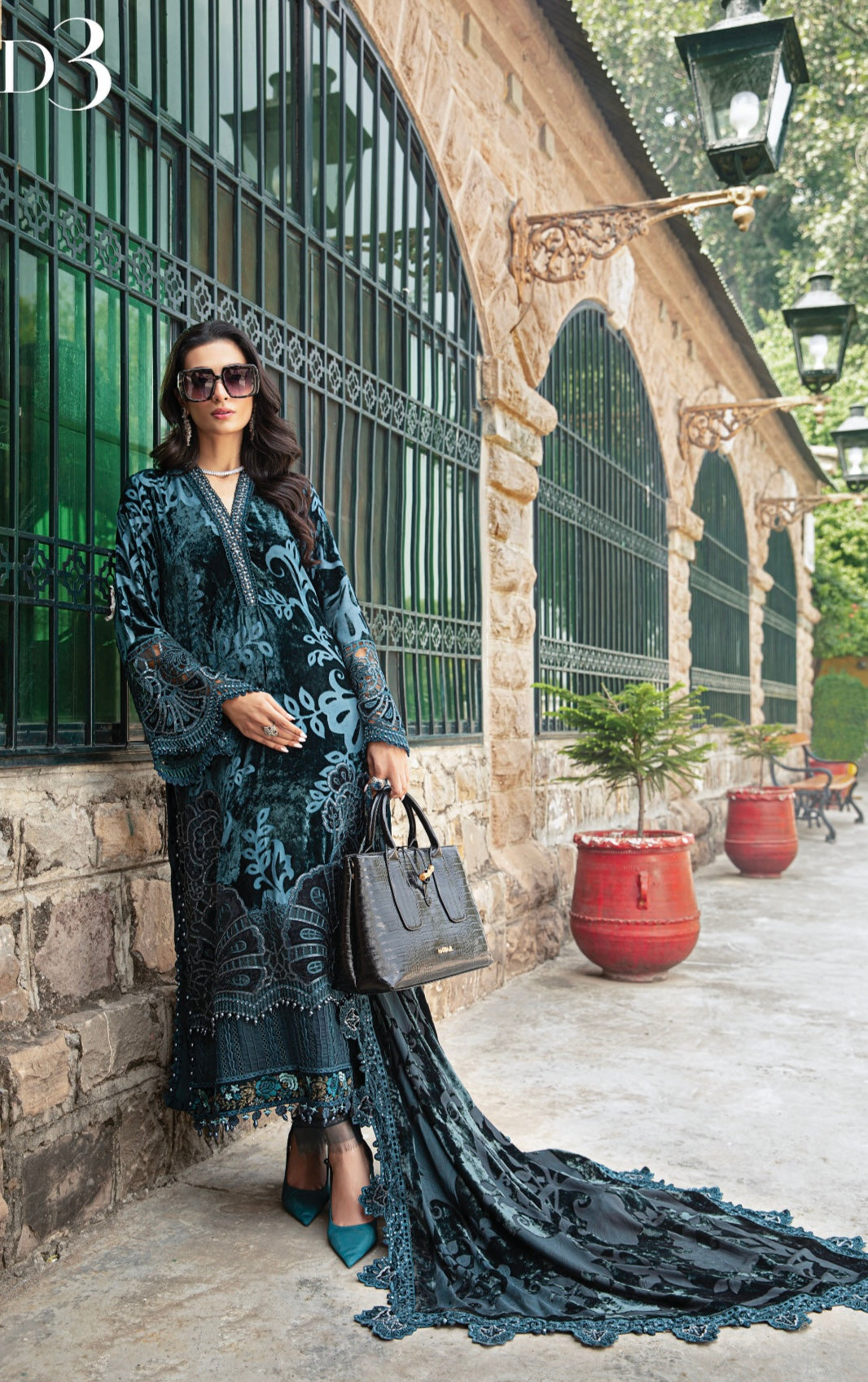 M B original 3 piece stitched_4054 Pakistani winter dress
