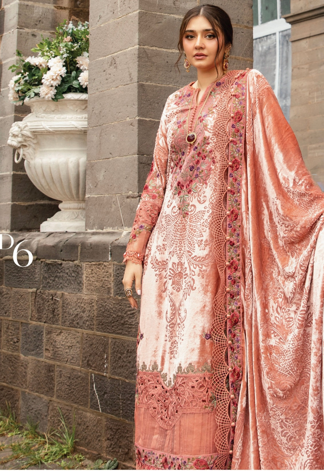 M B original 3 piece stitched_4050 Pakistani winter dress