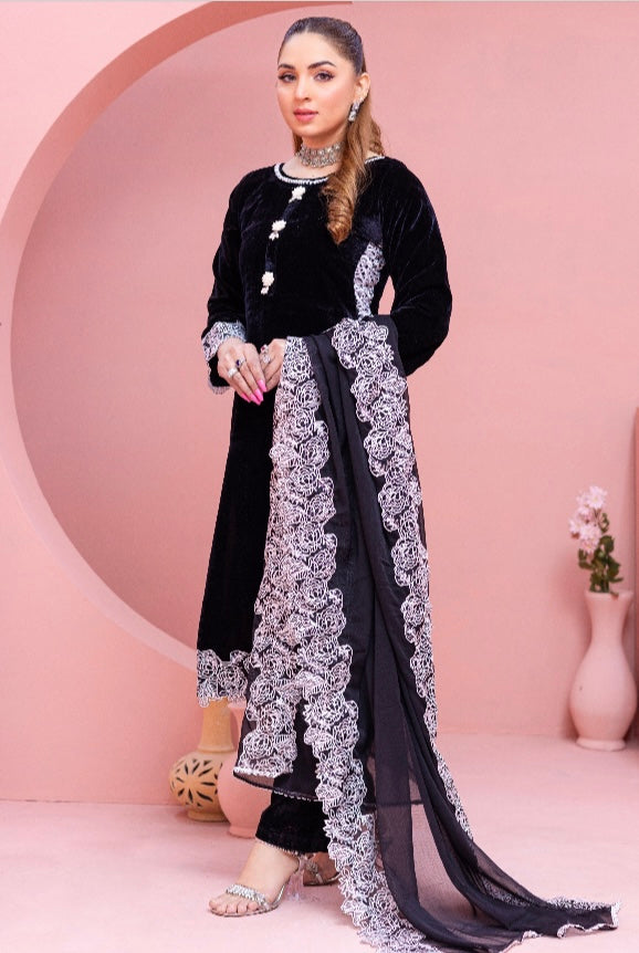 Brit 3 piece velvet_6003 Pakistani ladies suit Black B1