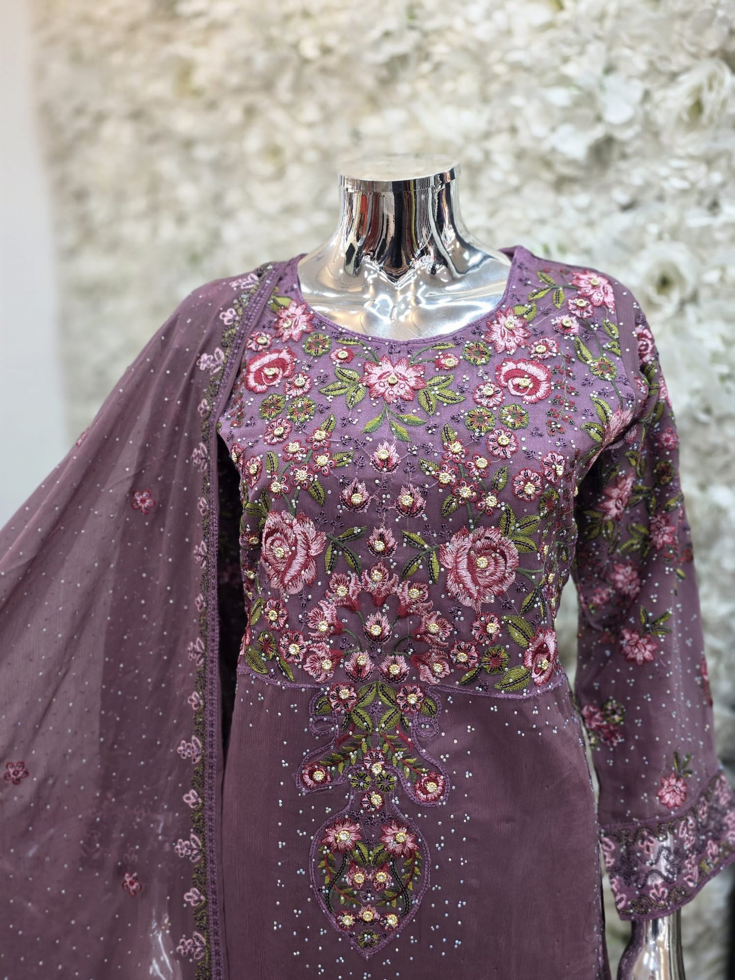 Brit 3 piece chiffon mother and daughter _100207 Dusty pink ladies suit B75