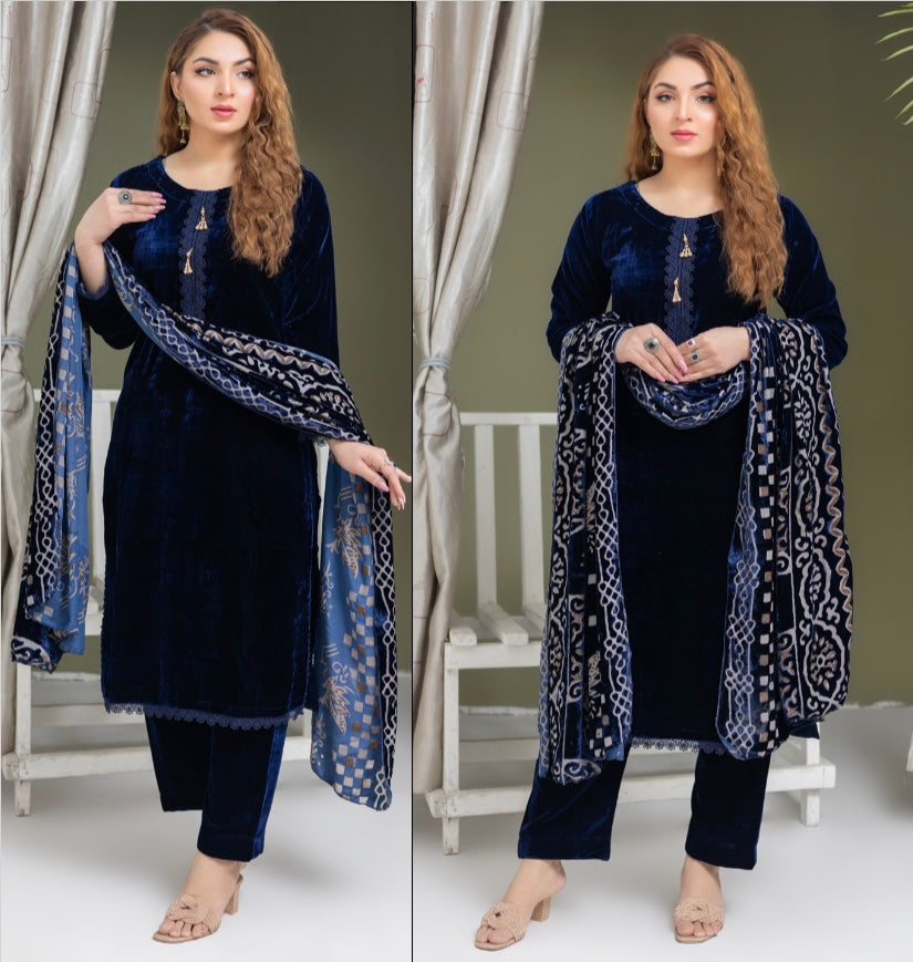 Brit Valvet 3 piece_3058 with plachi shawl navy B24