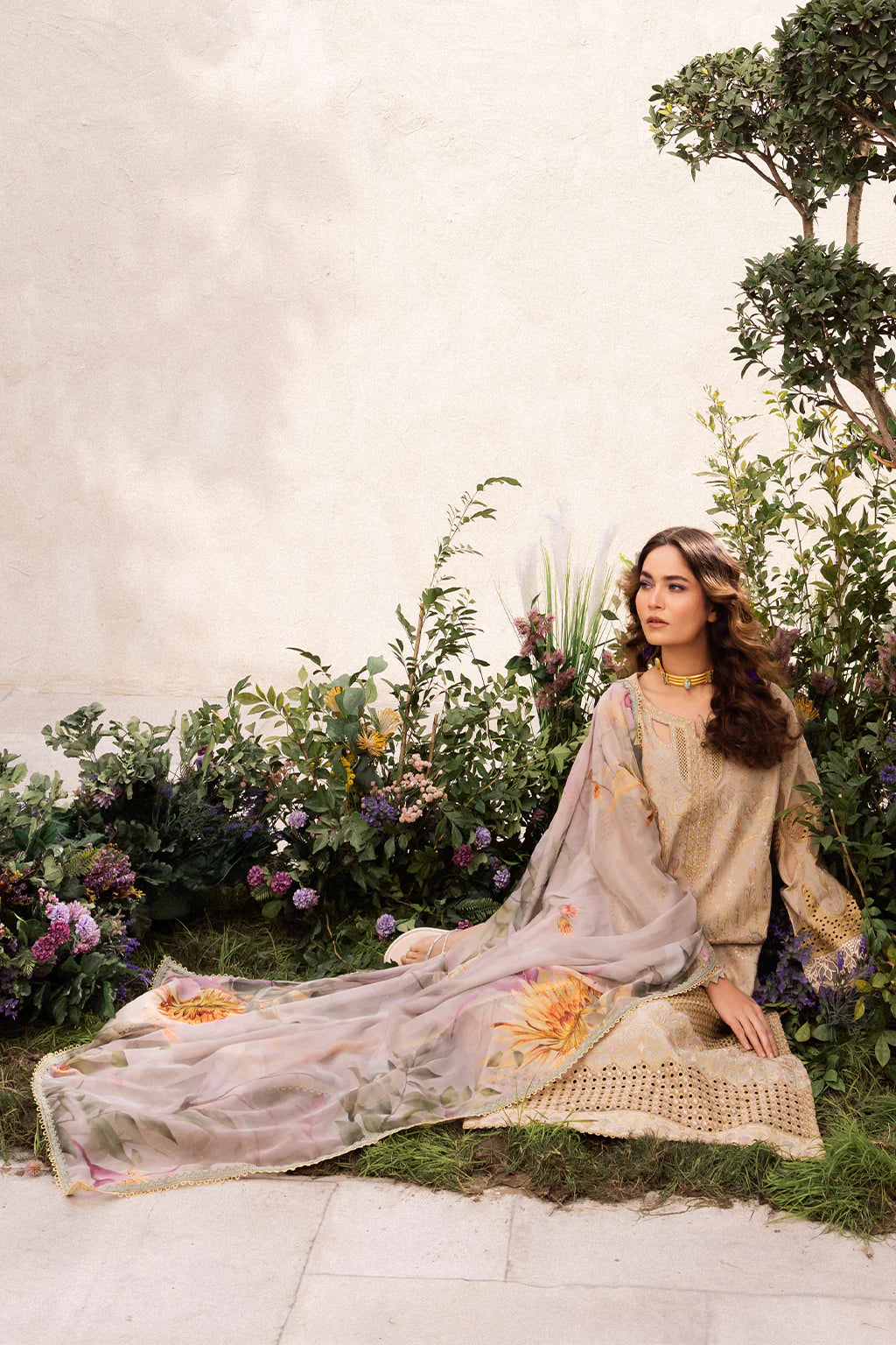 Iznik designer_1570 Pakistani ladies suit IZ1