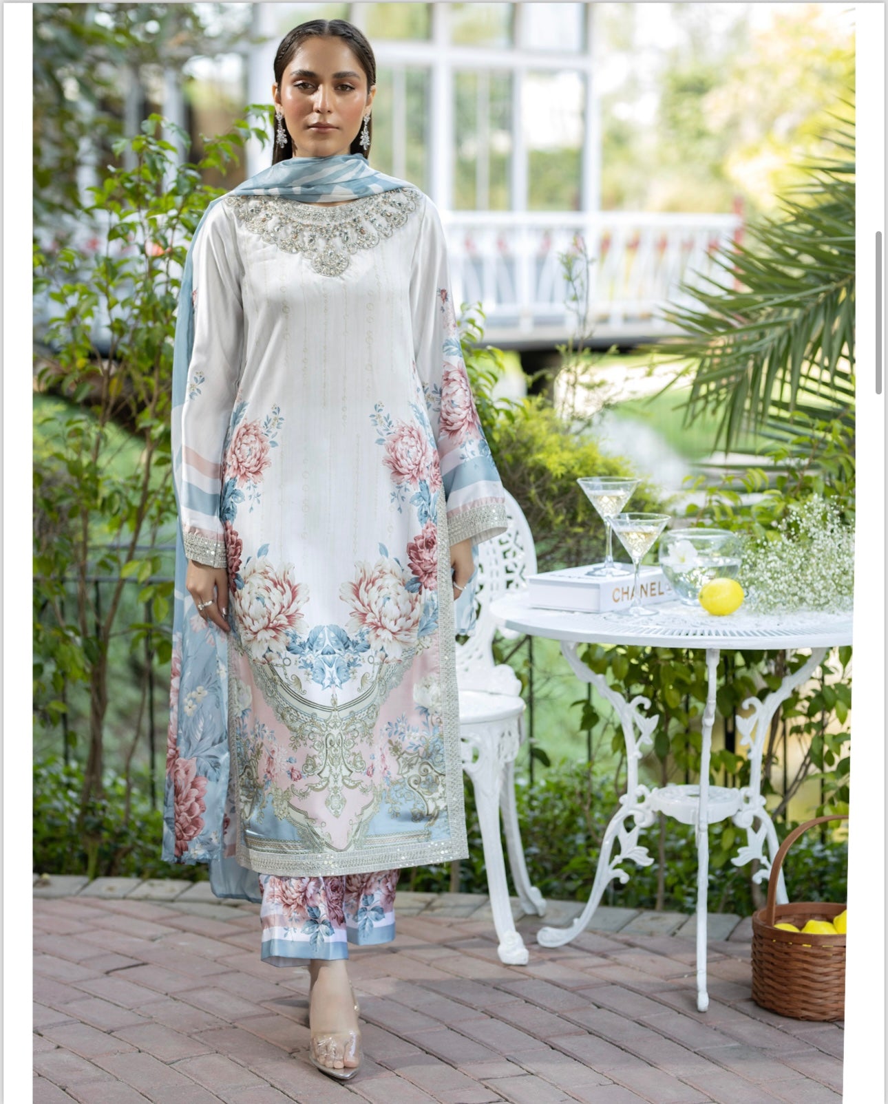 Brit 3 piece silk_100278 ladies suit B155