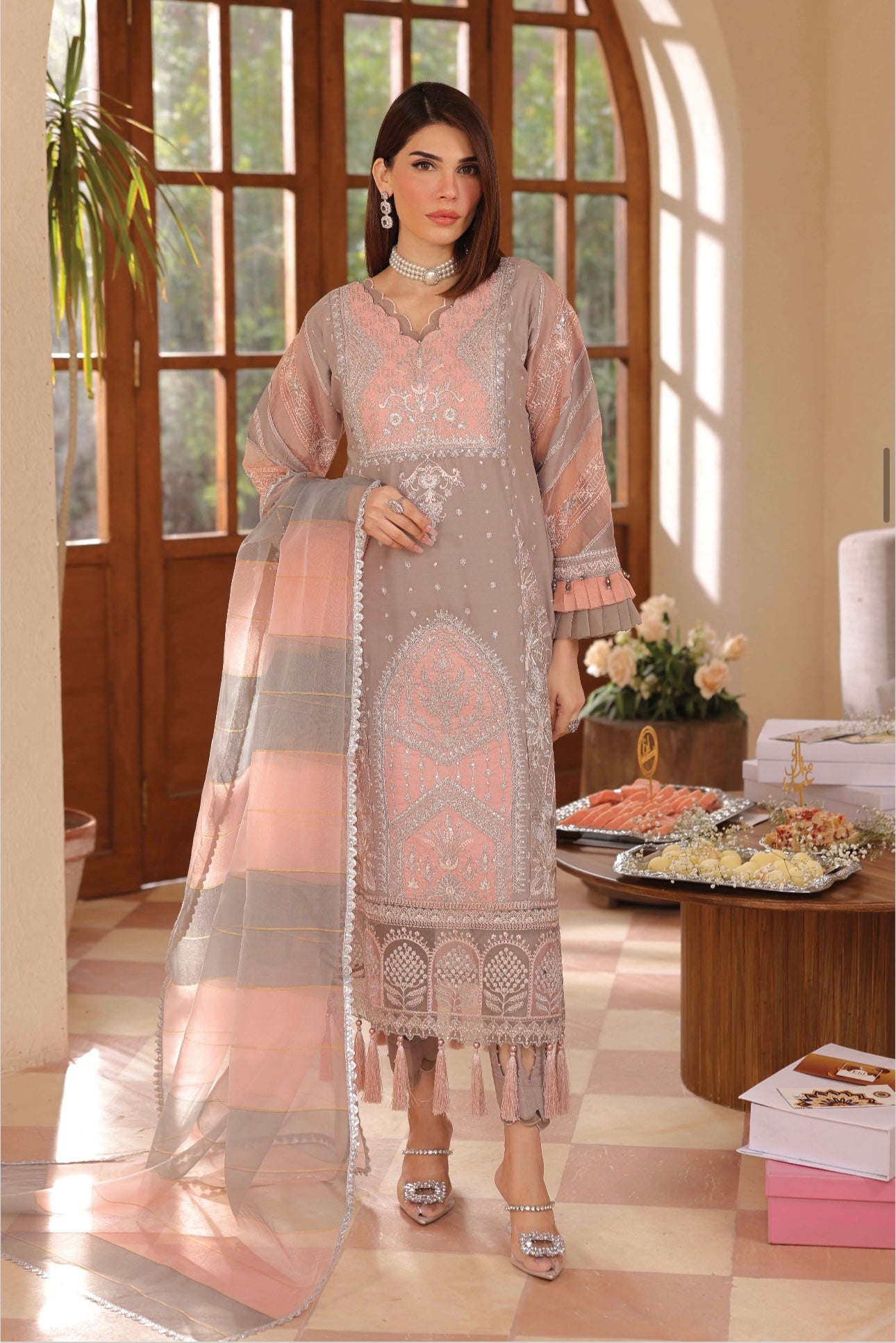 Simrans Lamhey Mother and Daughter 3 piece_10049 B107
