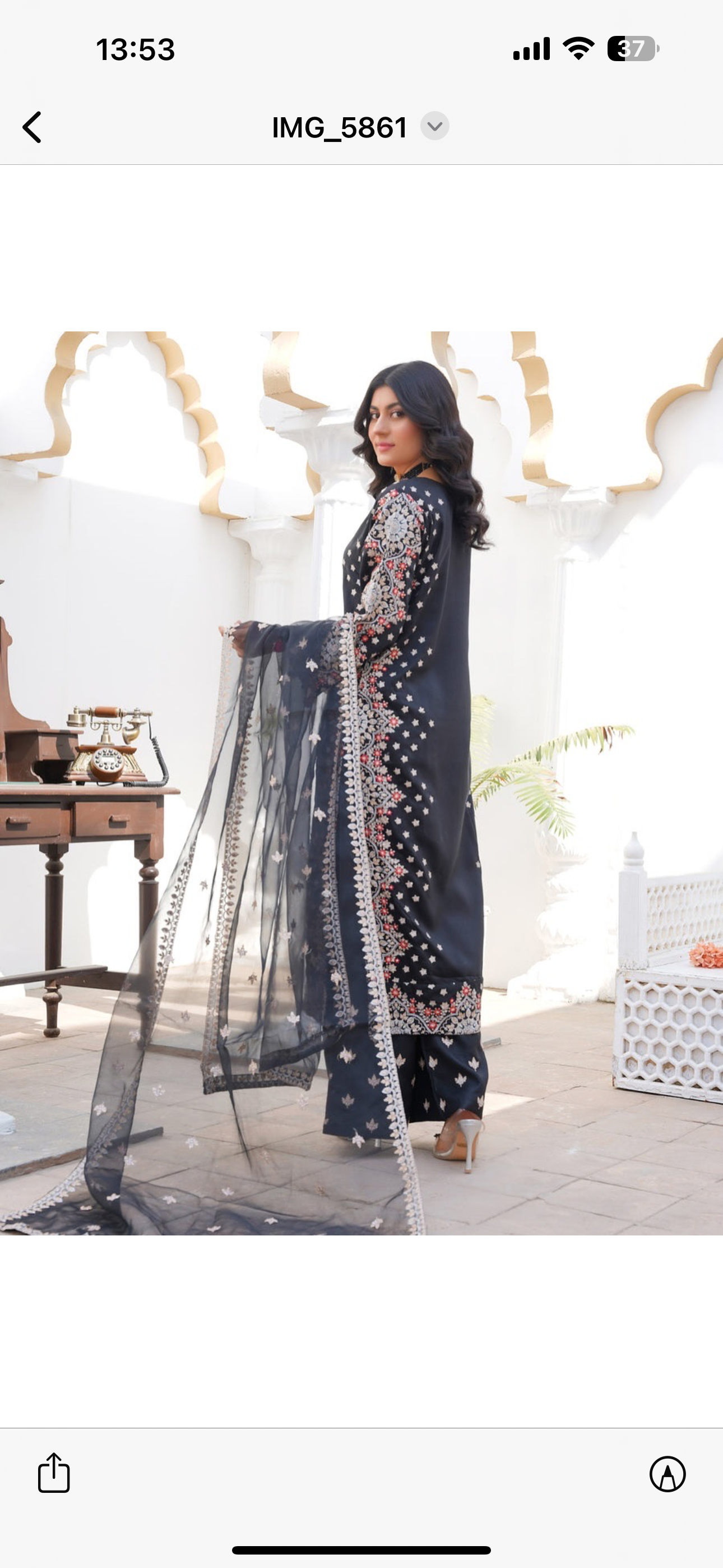 Brit 3 piece raw silk_10076 Pakistani ladies suit B207