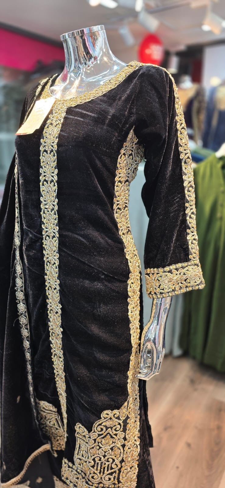 Brit 3 piece velvet_6019 Pakistani ladies suit black B15