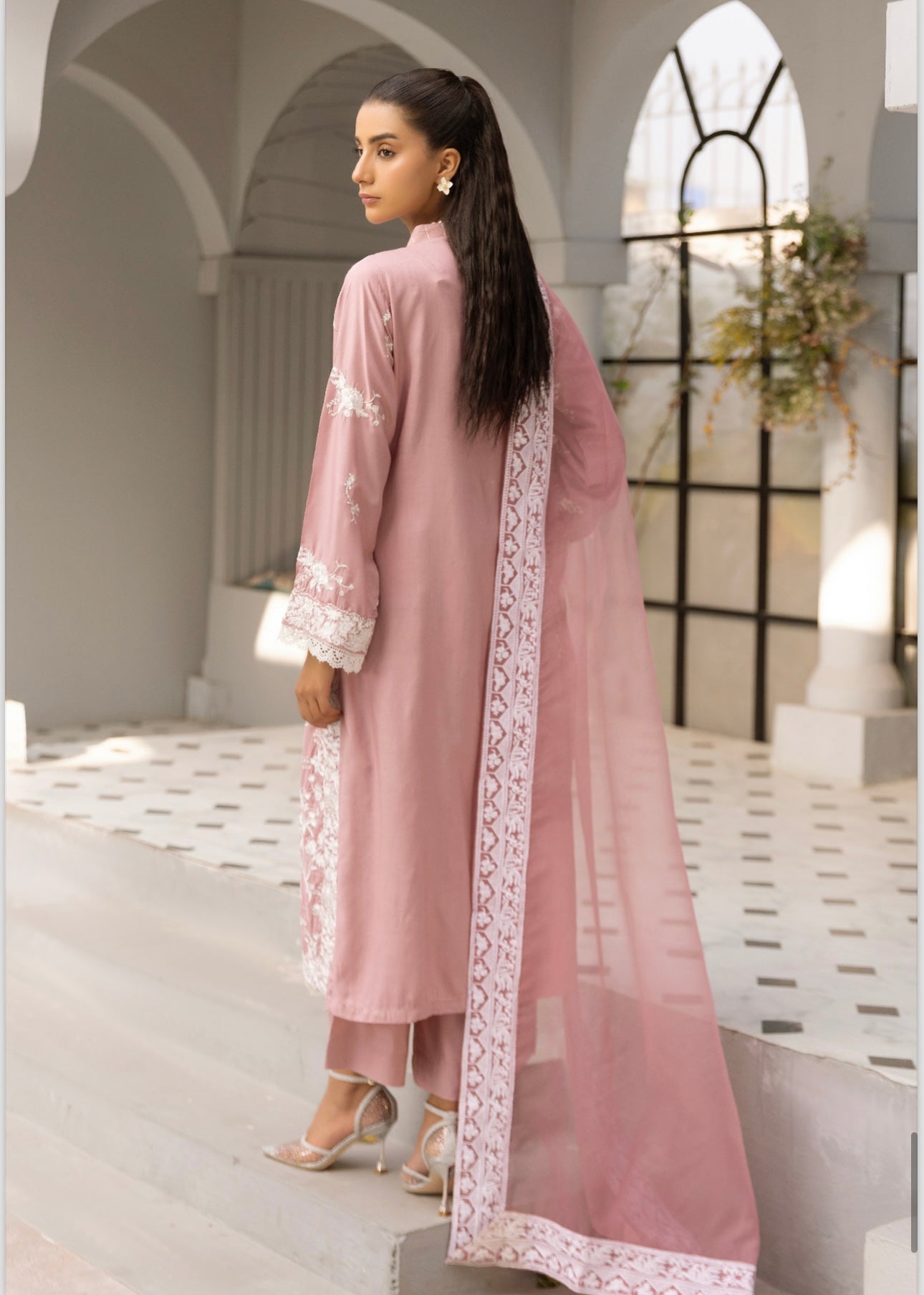 Brit 3 piece Viscose_100198 Pakistani ladies suit B134