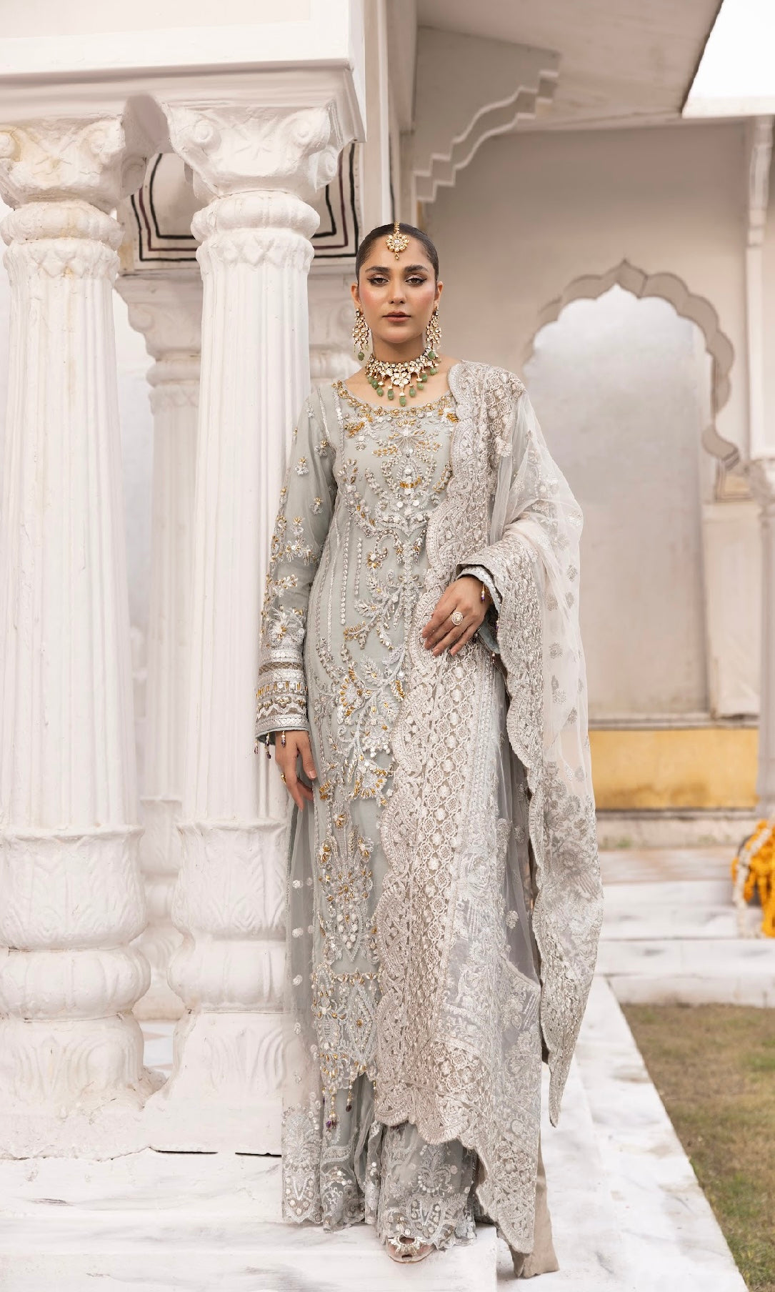 Simrans 3 piece lux wedding wear_100190 Pakistani ladies suit B132