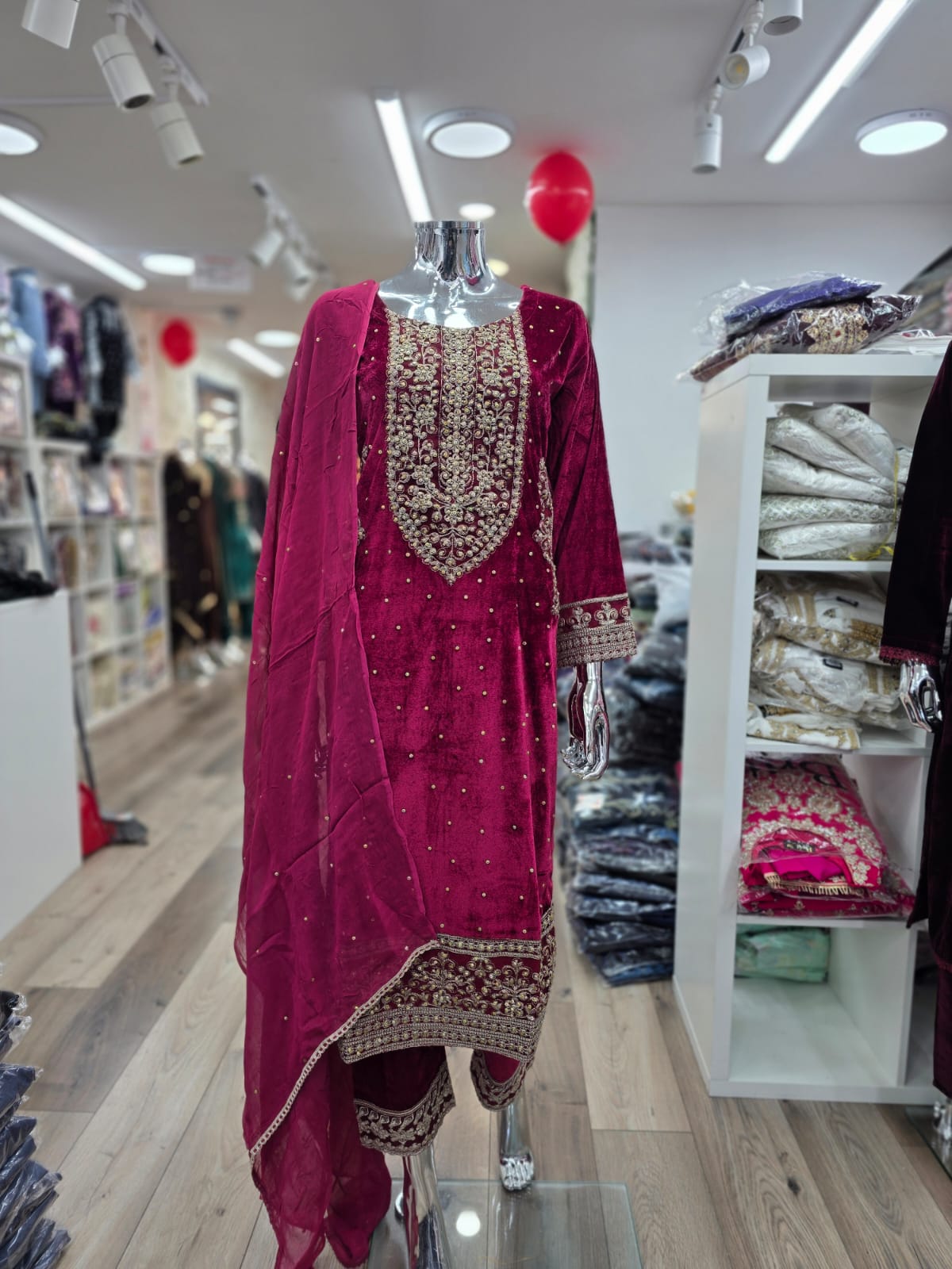 Brit 3 piece velvet_7053 ladies suit red B48