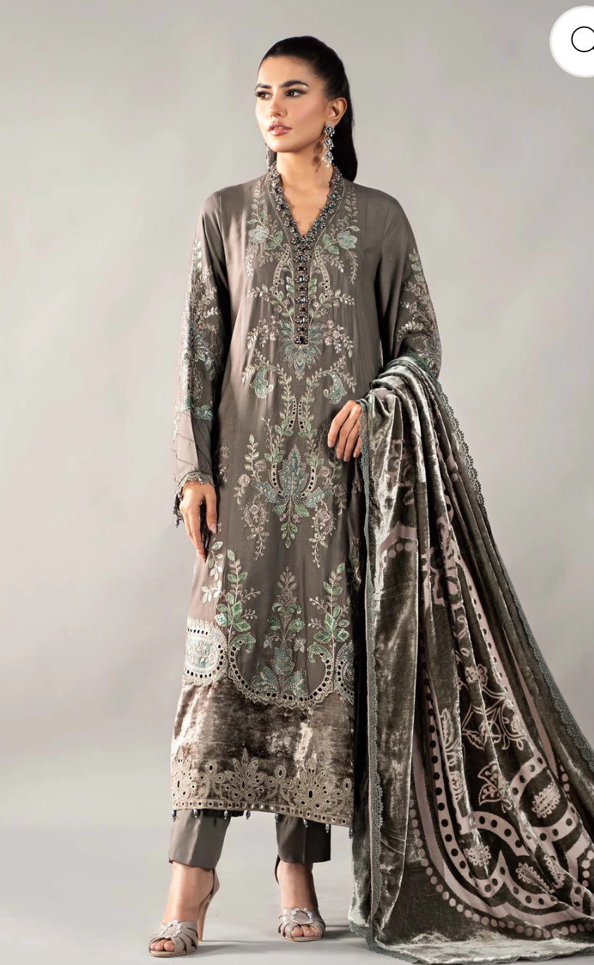M B original 3 piece stitched_4060 Pakistani winter dress