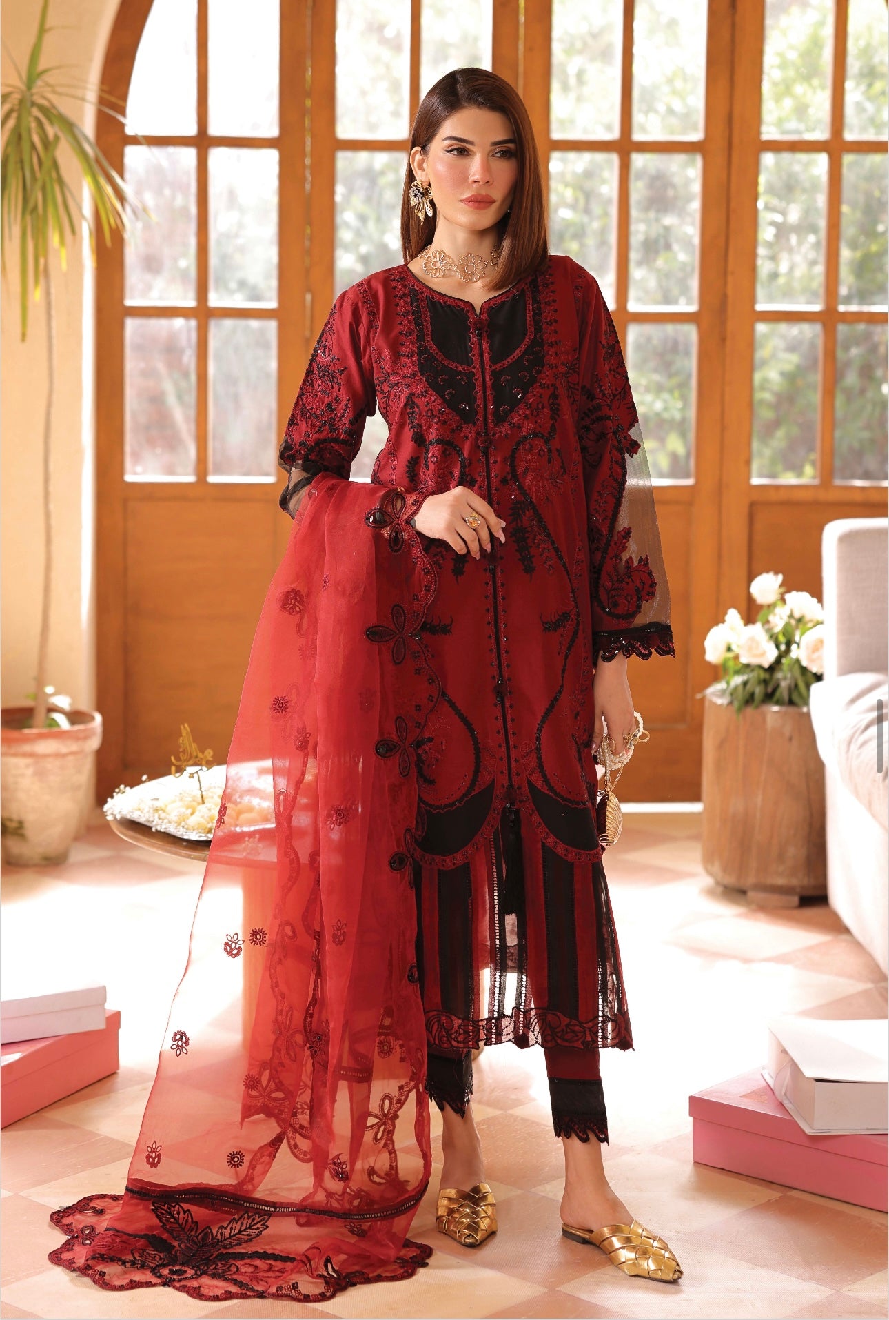 Simrans Lamhey Mother and Daughter 3 piece_10050 B107