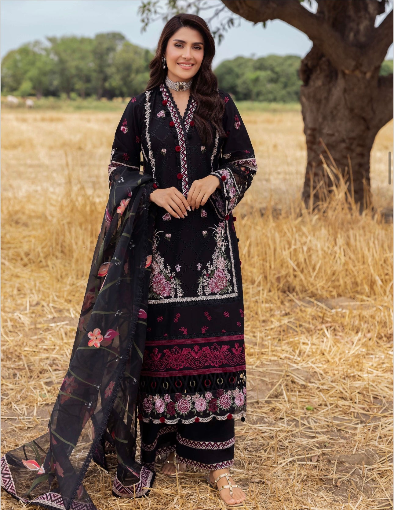 Simrans 3 piece luxury lawn_81042 Pakistani ladies suit B203