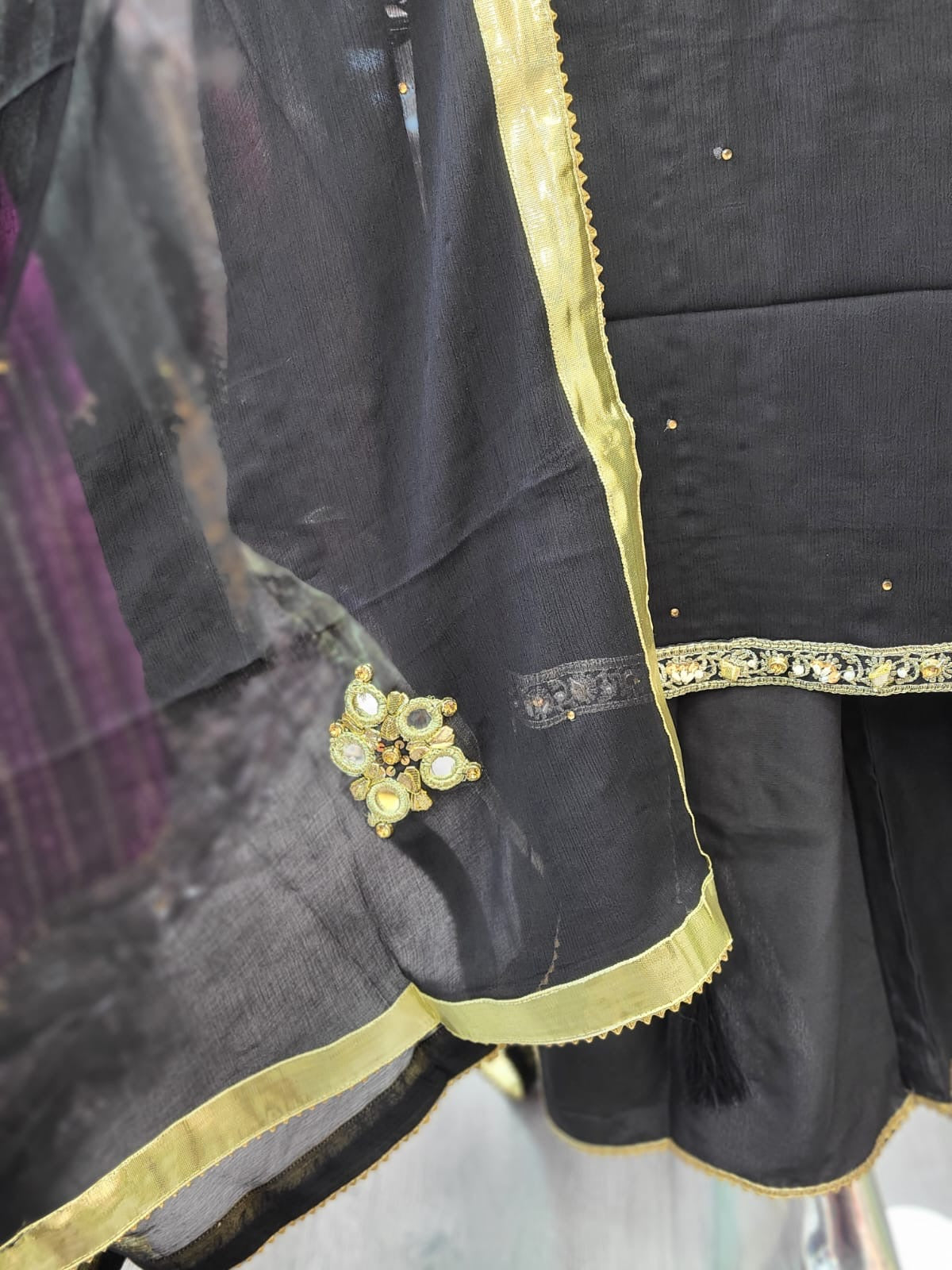 BRIT 3 piece lux CHIFFON_100311 Pakistani ladies suit B209