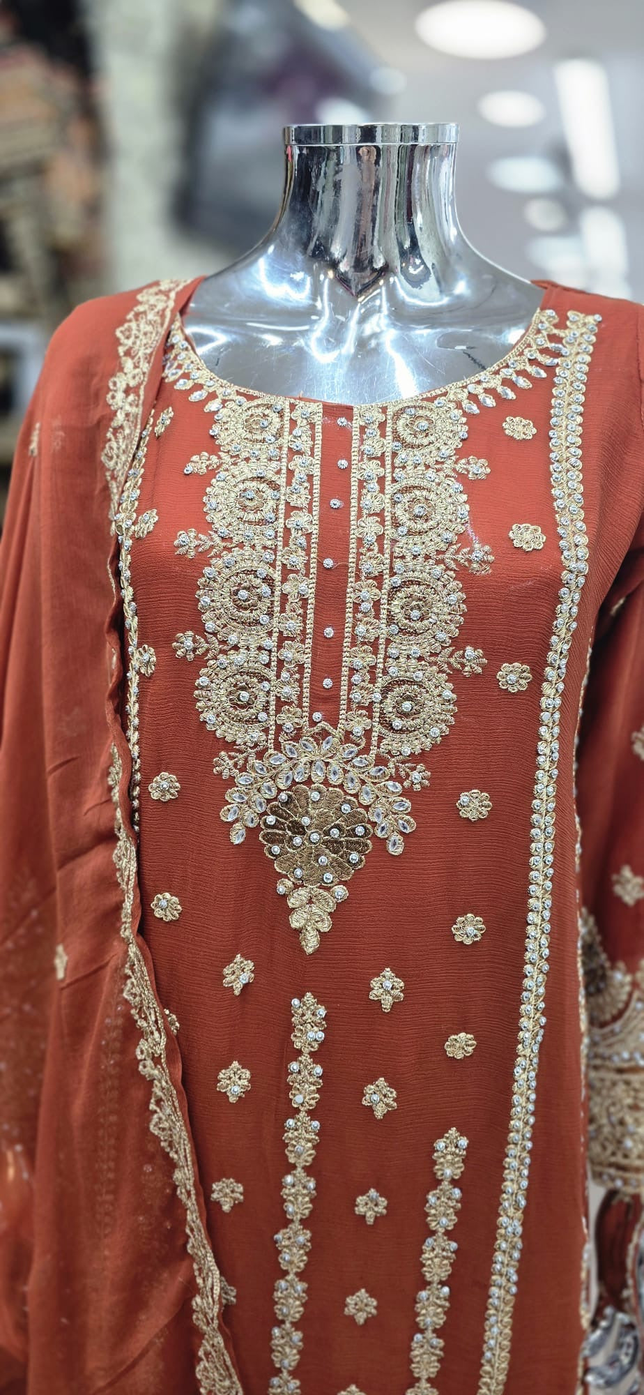 Brit 3 piece chiffon _81042 Pakistani ladies suit B229