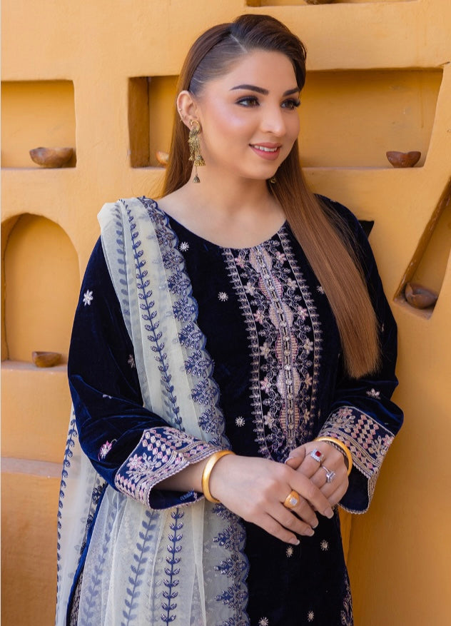 Brit Valvet 3 piece_7047 Pakistani ladies suit navy B37