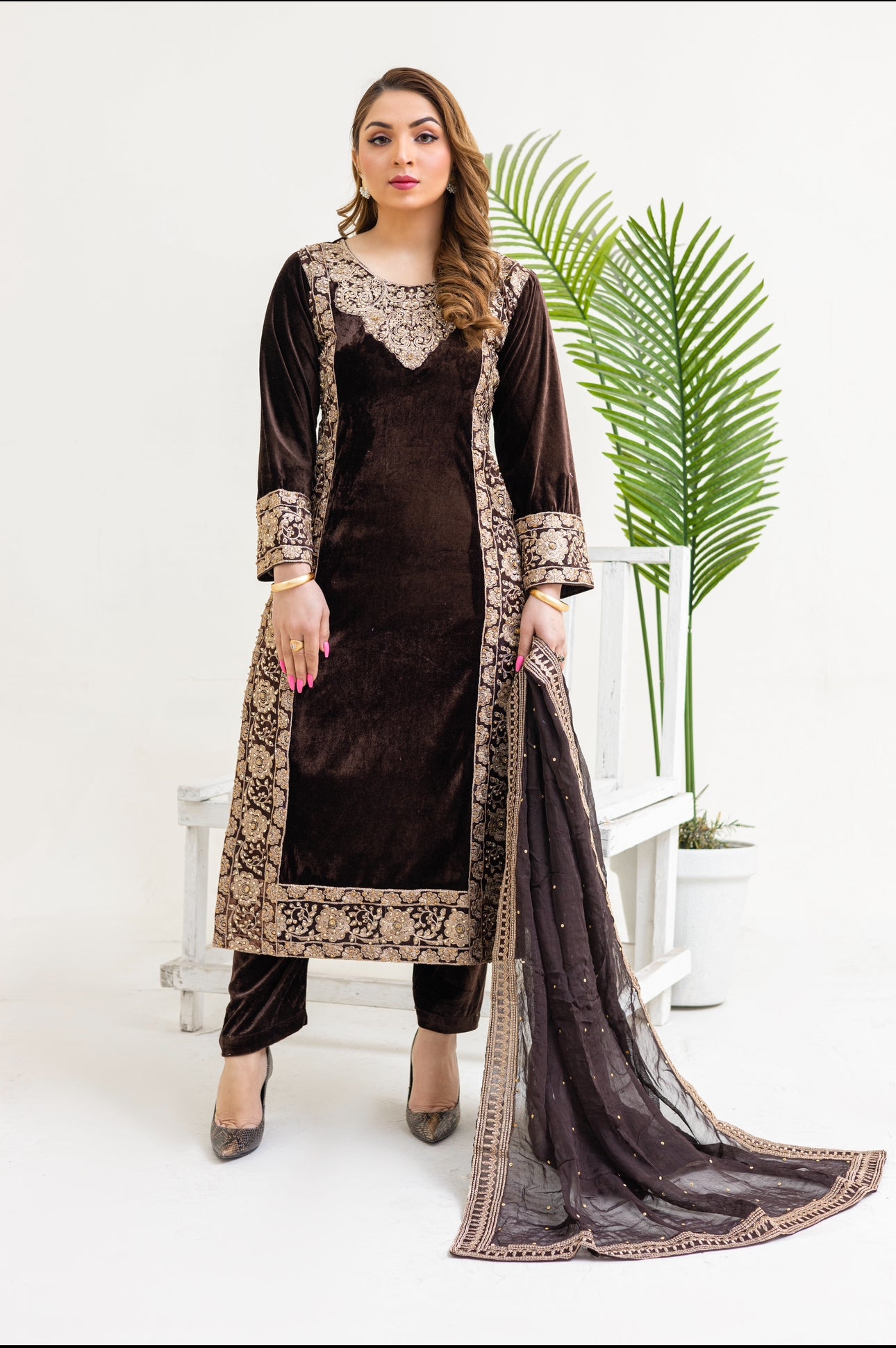 Brit 3 piece velvet wear_3011 brown B10