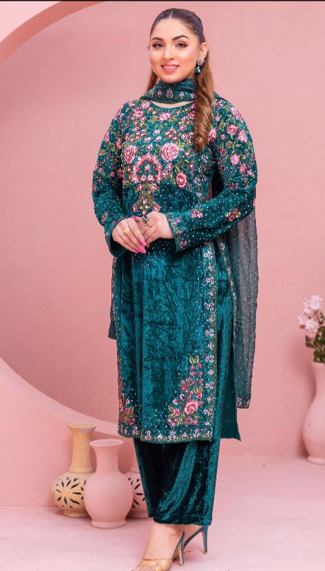 Brit 3 piece velvet_5015 ladies and kids suit green B4