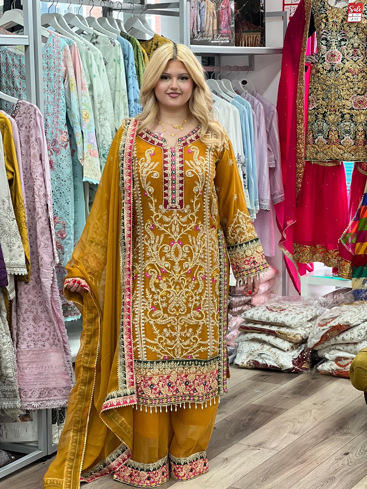 Brit 3 piece luxury chiffon_81042 Pakistani ladies suit B247