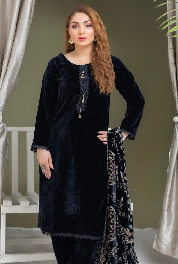 Brit Valvet 3 piece_3054 with plachi shawl B24