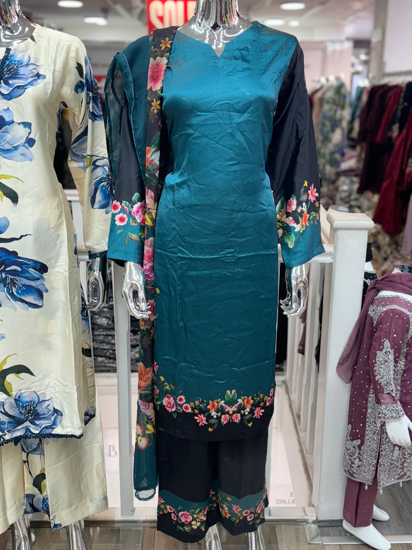 Brit 3 piece luxury Silk_81042 Pakistani ladies suit B197