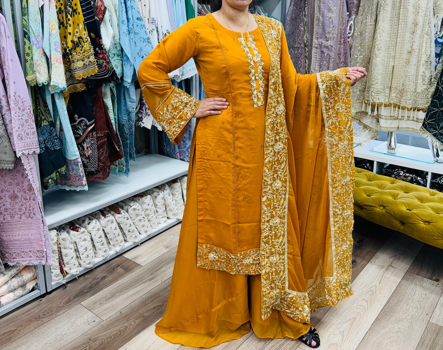 Brit 3 piece luxury chiffon _81042 Pakistani ladies suit B257