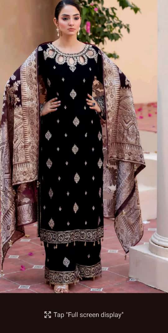 Brit 3 piece luxury velvet_5023 Pakistani ladies suit P1
