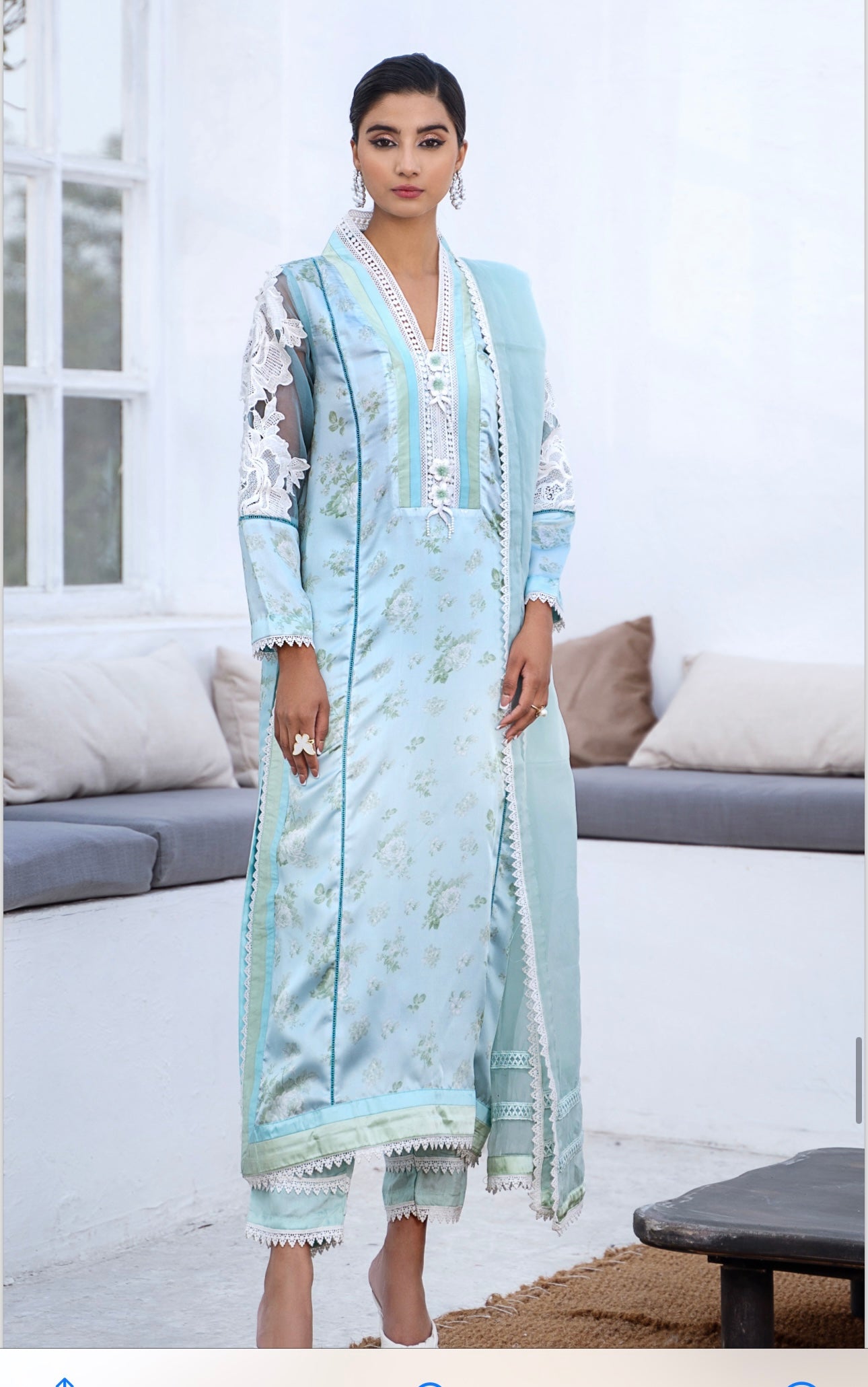 Raniya silk 1524 Pakistani ladies suit R3