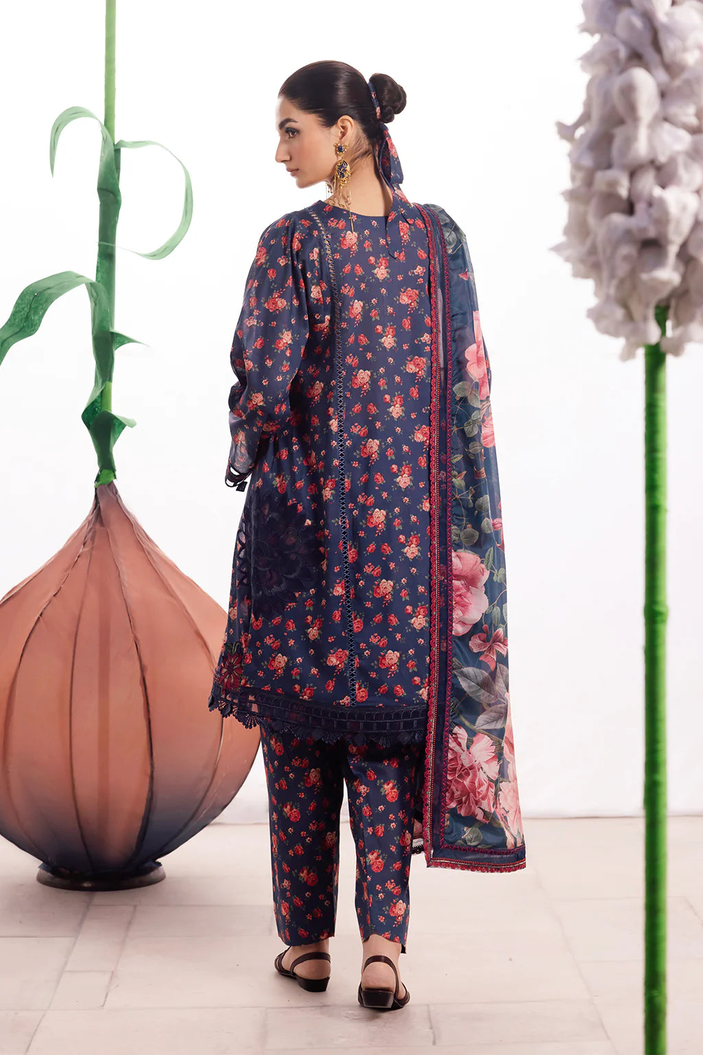 Iznik Designer_1573 Pakistani ladies suit IZ1