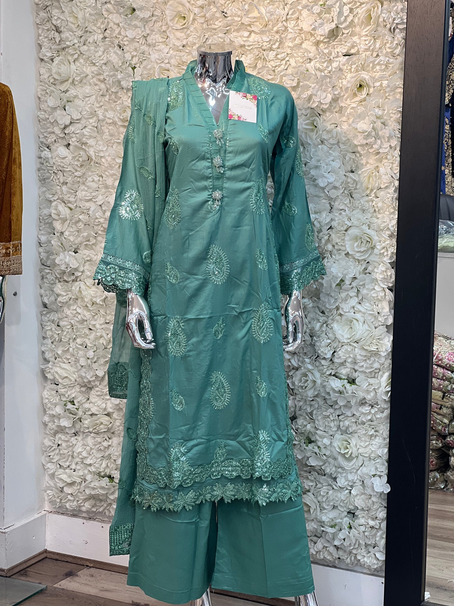 Brit 3 piece Viscose_6059 ladies suit see green B32