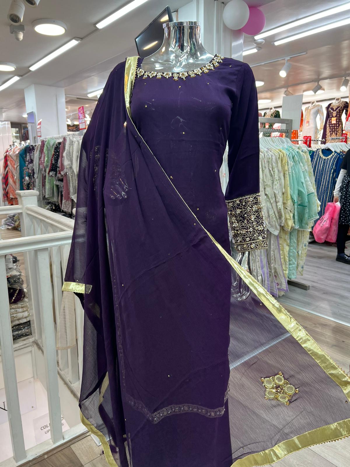 BRIT 3 piece lux CHIFFON_100311 Pakistani ladies suit B209