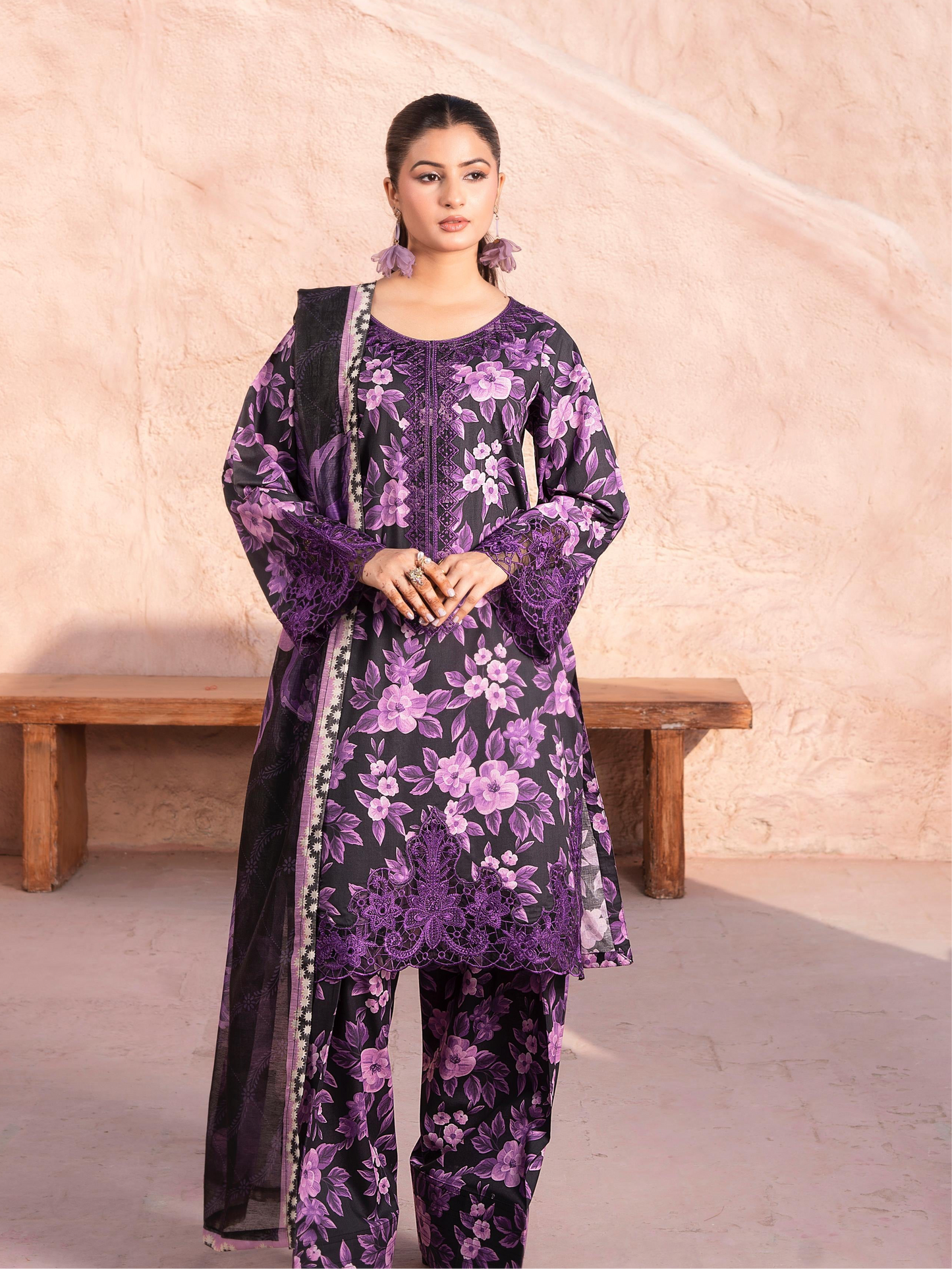 BRIT Raniya 3 piece lux lawn_100327 Pakistani ladies suit B167