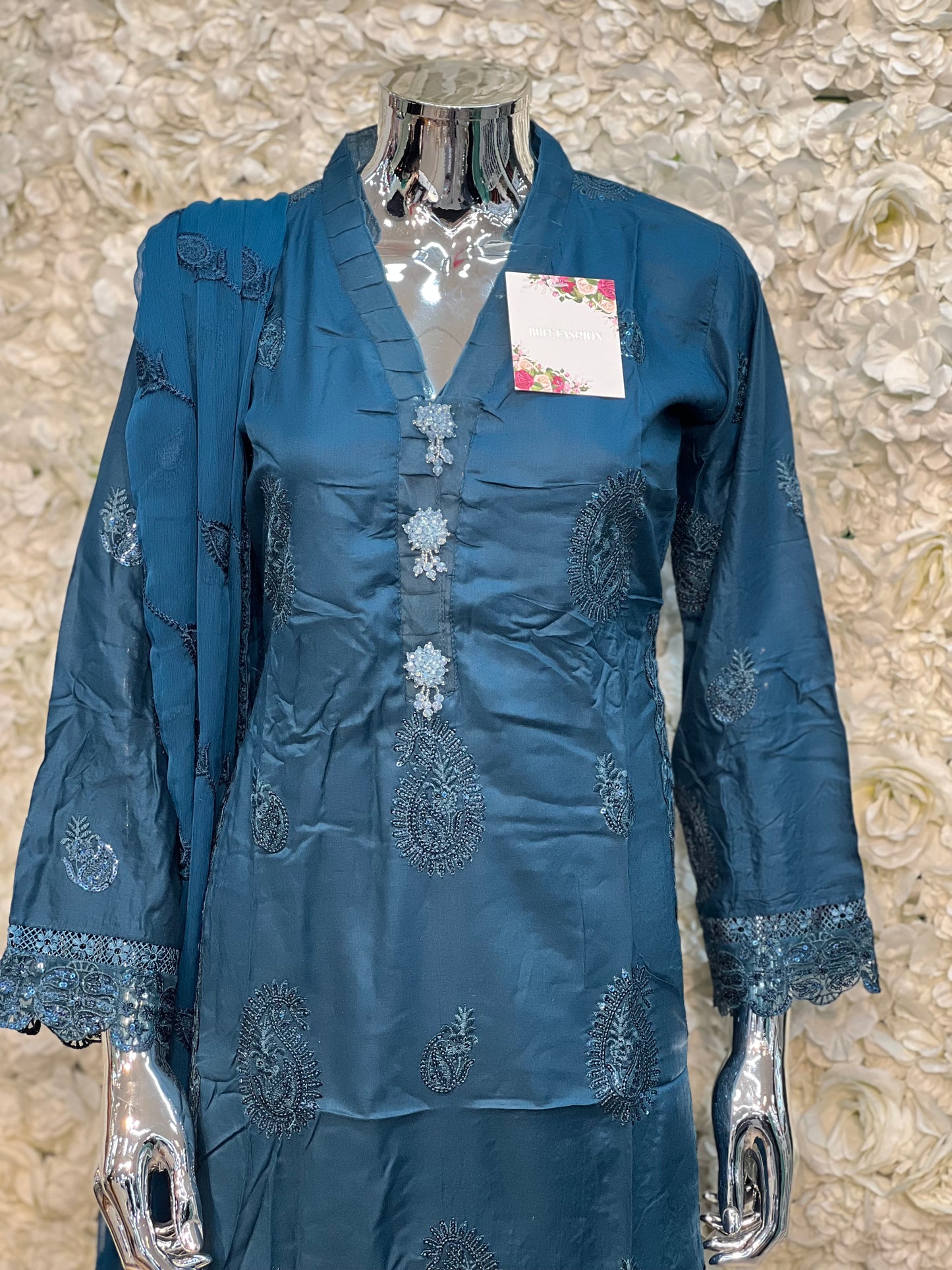 Brit 3 piece Viscose_6055 ladies suit teal B32