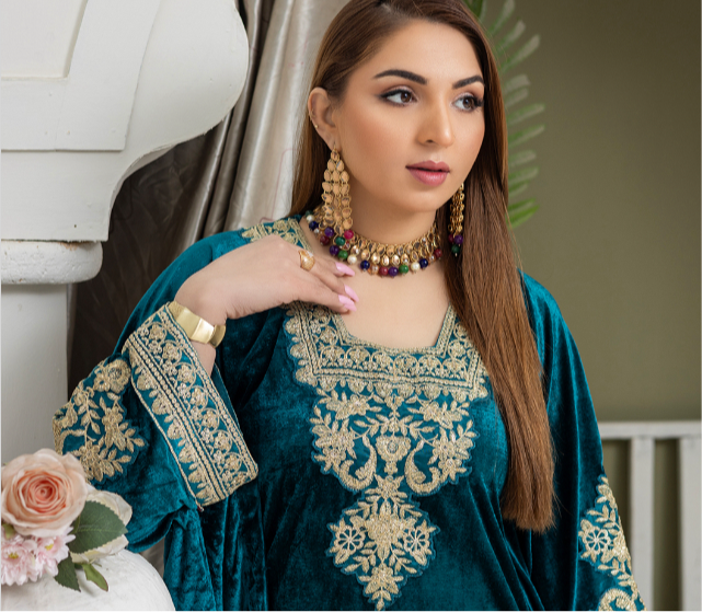 Brit Valvet 3 piece kaftan_3016 B9